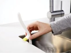 Joseph Joseph Edge Vaatwasborstel - Met Ingebouwde Gootsteensteun - Antraciet 13 Joseph Joseph Edge Vaatwasborstel - Met Ingebouwde Gootsteensteun - Antraciet -Dagelijkse Benodigdheden Winkel 1200x904