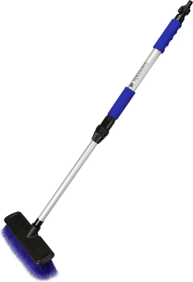 Navaris Telescopische Autowasborstel - Watergevoerde Wasborstel Voor Auto's En Ramen Met Uitschuifbare Lange Handgreep En Zachte Haren - Blauw